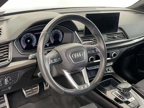 2022 Audi SQ5 3.0T Premium Plus