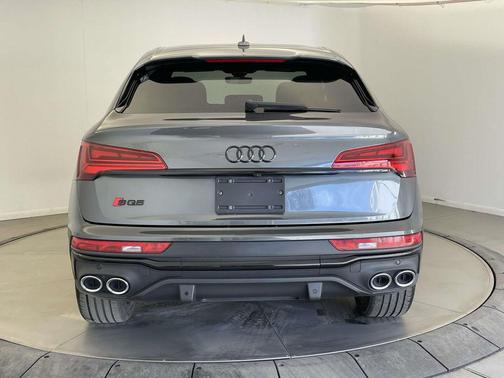 2022 Audi SQ5 3.0T Premium Plus