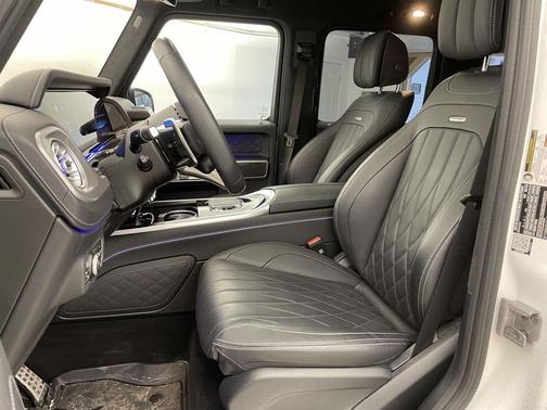 Polar White 2025 Mercedes-Benz AMG G 63 G 63 AMG