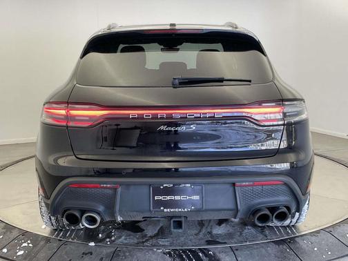 2024 Porsche Macan S