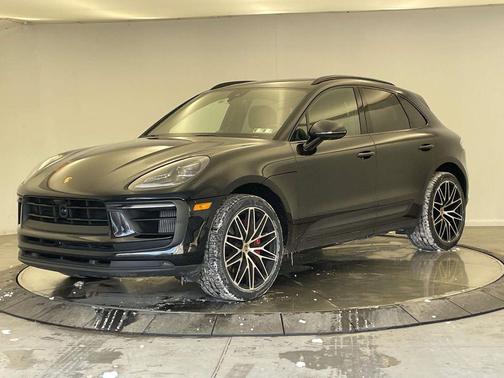 2024 Porsche Macan S