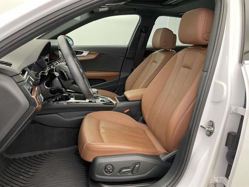 2023 Audi A4 40 Premium
