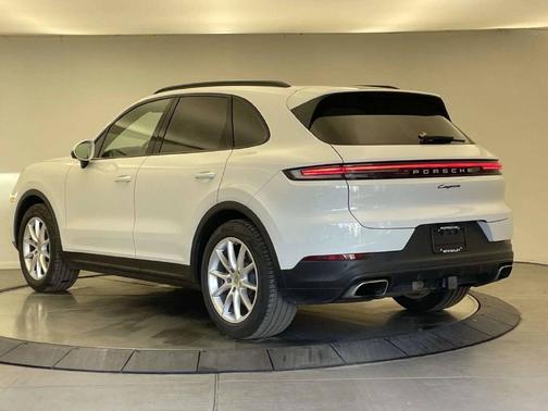 White 2024 Porsche Cayenne