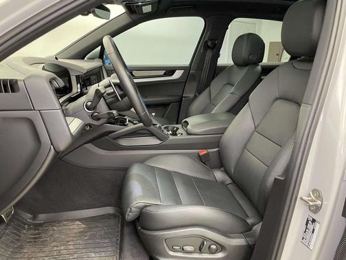 2025 Porsche Cayenne Cayenne S E-Hybrid