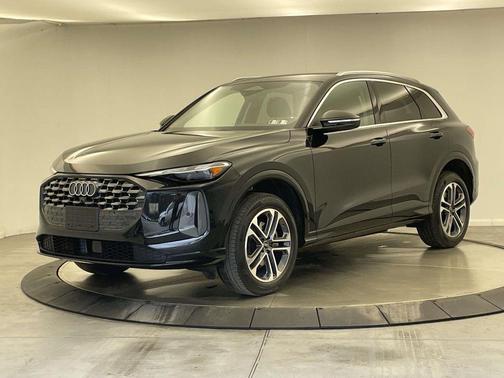 2025 Audi Q5 Premium TFSI quattro S tronic