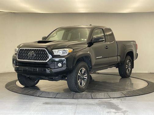 2018 Toyota Tacoma TRD Sport