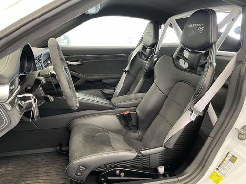 2019 Porsche 911 GT3 RS