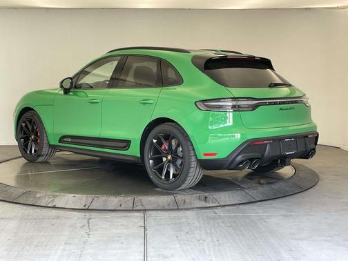 Python Green 2026 Porsche Macan Macan GTS