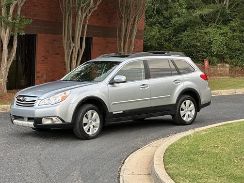 2012 Subaru Outback 2.5i Limited