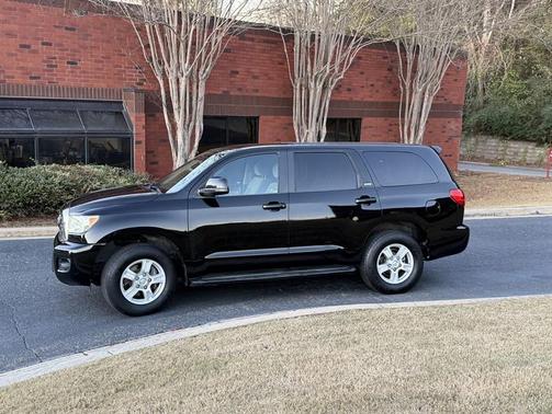 2008 Toyota Sequoia SR5