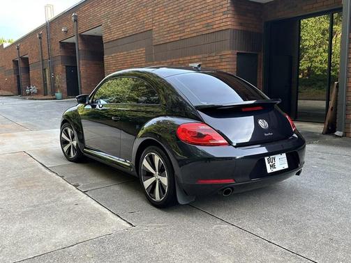 2012 Volkswagen Beetle 2.0T Turbo