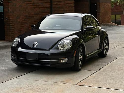 2012 Volkswagen Beetle 2.0T Turbo