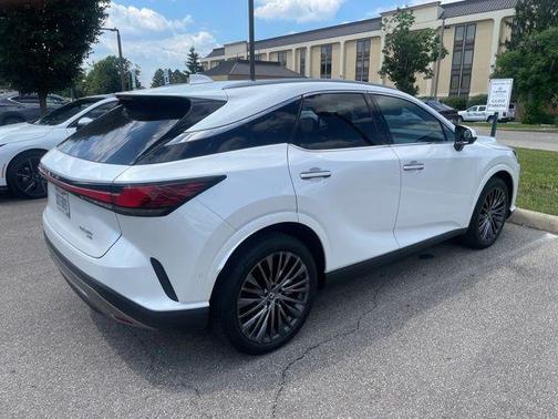 White Pearl 2023 Lexus RX 350 Luxury