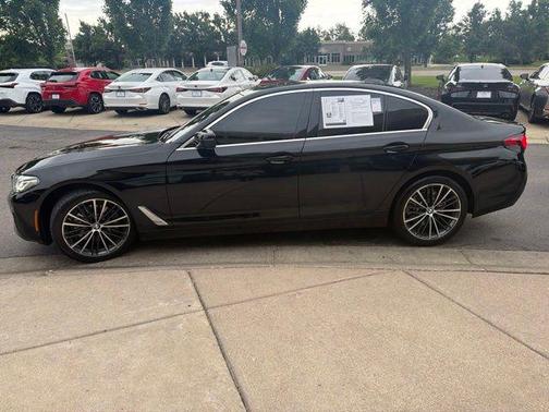 Jet Black 2021 BMW 530 xDrive