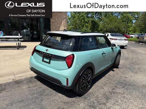 2025 MINI Hardtop SIGNATURE