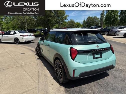 2025 MINI Hardtop SIGNATURE