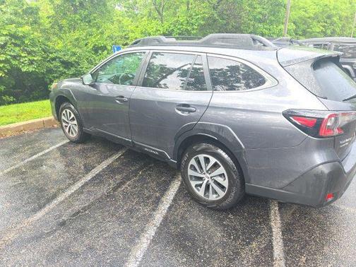 Magnetite Gray Metallic 2024 Subaru Outback Premium