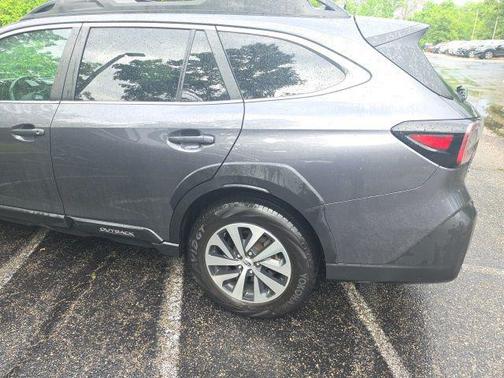 Magnetite Gray Metallic 2024 Subaru Outback Premium