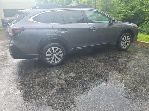 Magnetite Gray Metallic 2024 Subaru Outback Premium