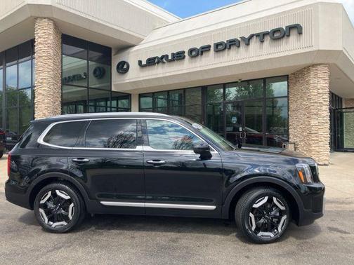 Ebony Black 2025 Kia Telluride S