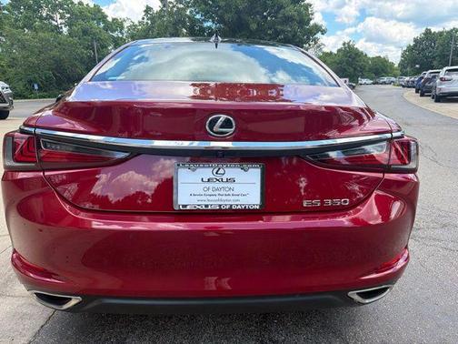 Matador Red Mica 2024 Lexus ES 350 Luxury