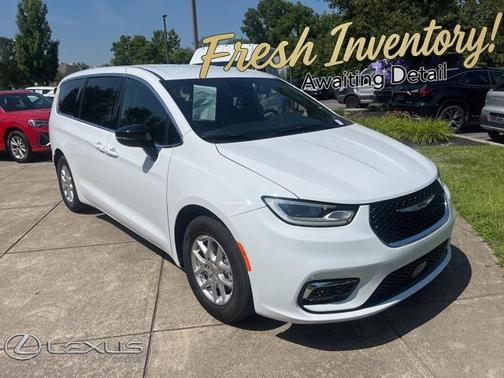 2025 Chrysler Pacifica L