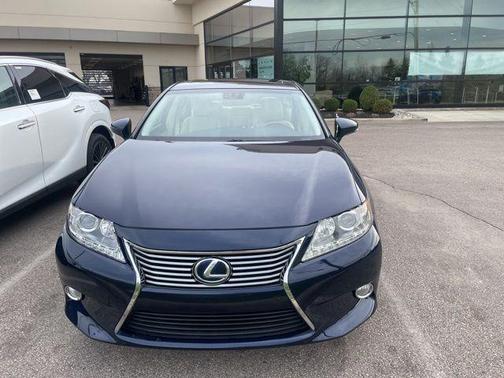 2013 Lexus ES 300h Base