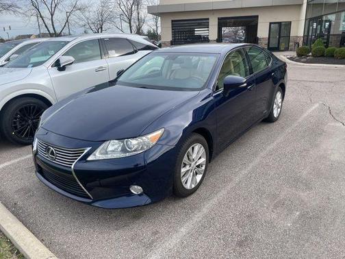 2013 Lexus ES 300h Base