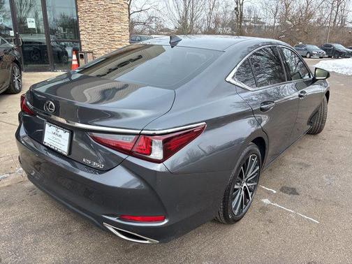 2024 Lexus ES 350 Base