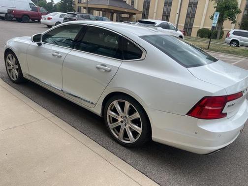 2017 Volvo S90 T6 Inscription
