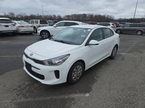Clear White 2018 Kia Rio S