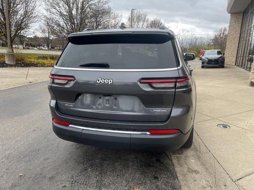 2023 Jeep Grand Cherokee L Laredo