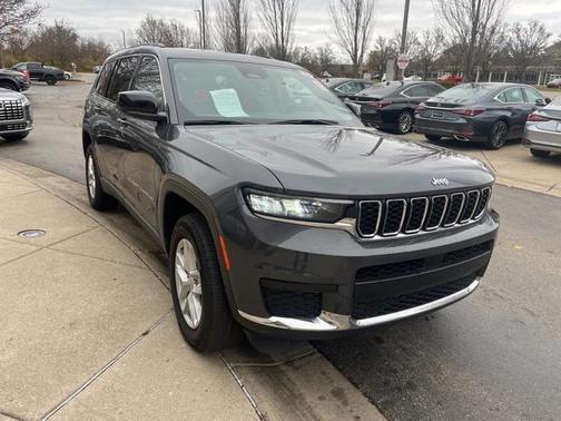 2023 Jeep Grand Cherokee L Laredo
