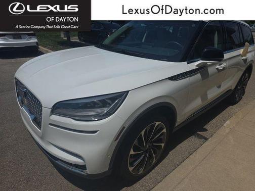 Pristine White Metallic Tri-Coat 2024 Lincoln Aviator Reserve AWD