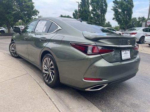Sunlit Green 2025 Lexus ES 350 Luxury