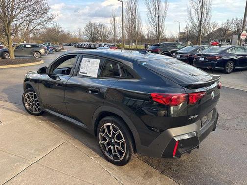 2025 BMW X2 xDrive28i