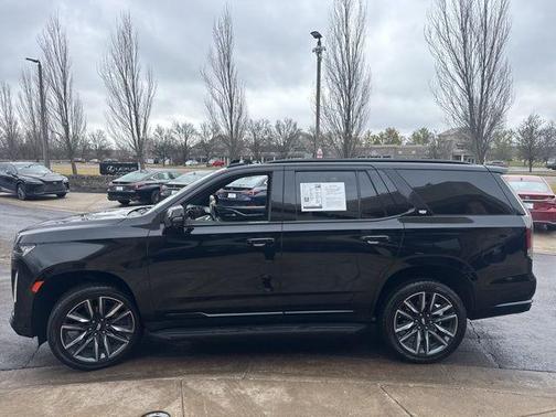 2023 Cadillac Escalade Sport