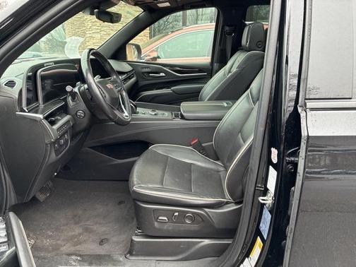 2023 Cadillac Escalade Sport