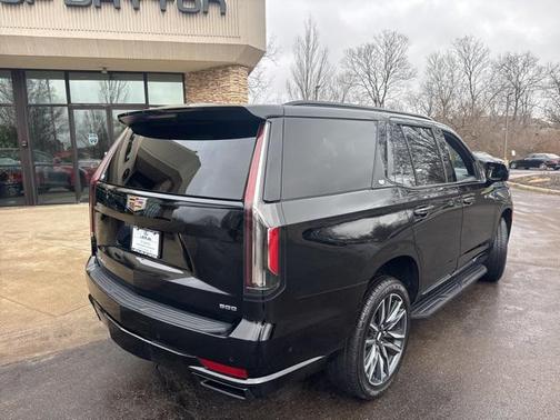 2023 Cadillac Escalade Sport
