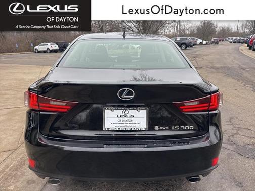 2016 Lexus IS 300 Base
