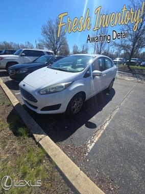 2016 Ford Fiesta SE