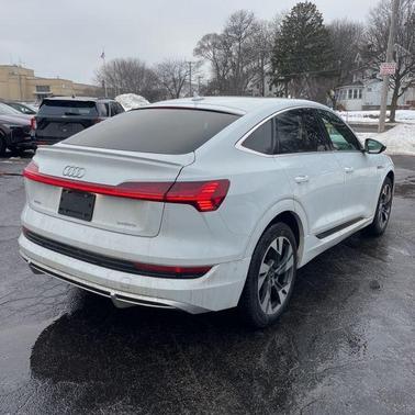 2023 Audi e-tron Sportback S line Premium Plus