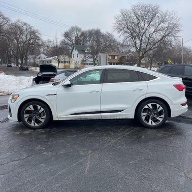 2023 Audi e-tron Sportback S line Premium Plus