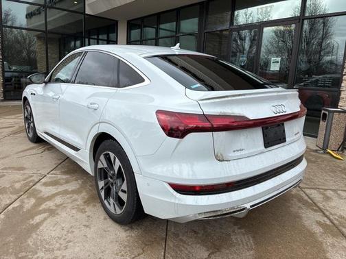 2023 Audi e-tron Sportback S line Premium Plus