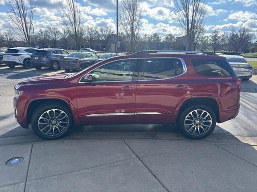 2020 GMC Acadia Denali