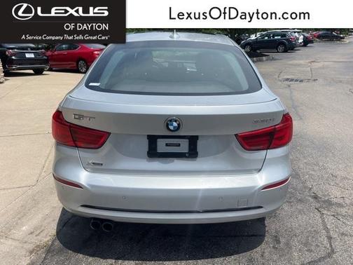 2017 BMW 330 Gran Turismo i xDrive