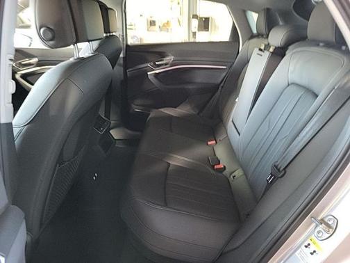 2021 Audi e-tron Sportback Premium Plus