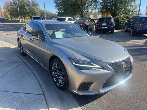 2022 Lexus LS 500 Base