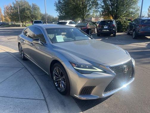 2022 Lexus LS 500 Base
