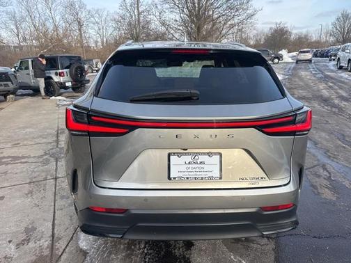 2023 Lexus NX 350h Premium